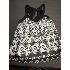 I.N Tank‎ Top Size Medium